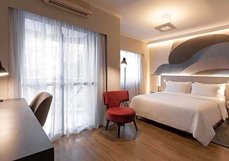 1 Queen Bed, Nonsmoking