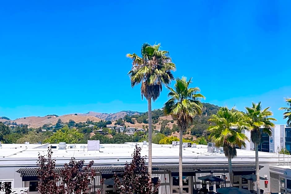 Four Points by Sheraton San Rafael Marin County