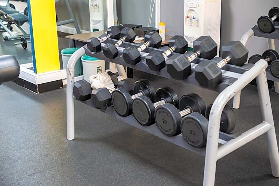 Golden Tulip Dar Es Salaam City Center Hotel