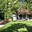 Villa Eight