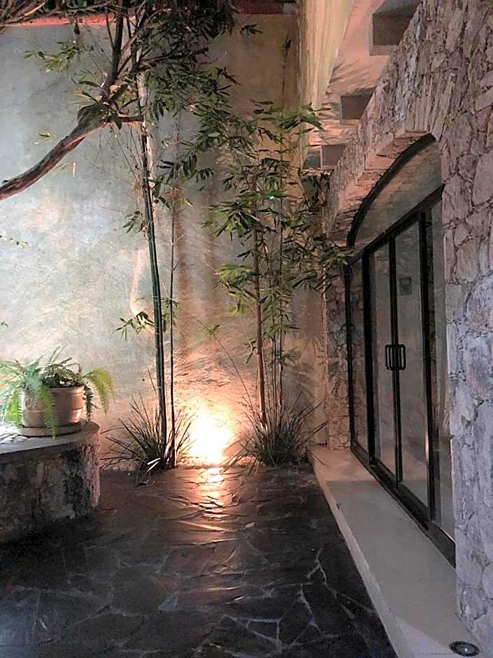 Hotel Don Faustino