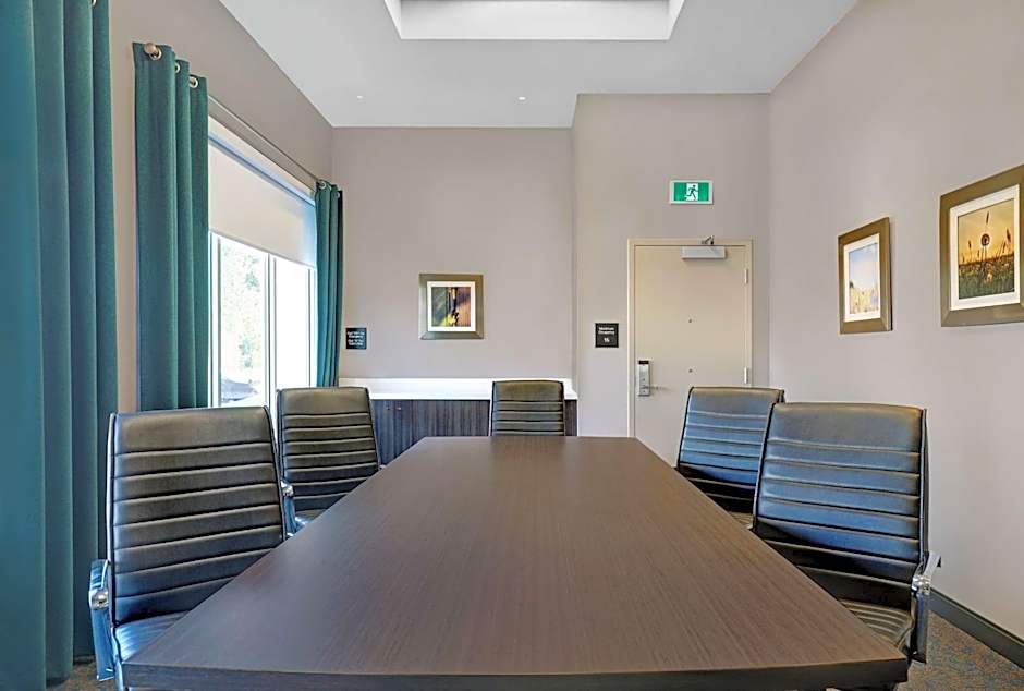 Hampton Inn By Hilton & Suites Belleville