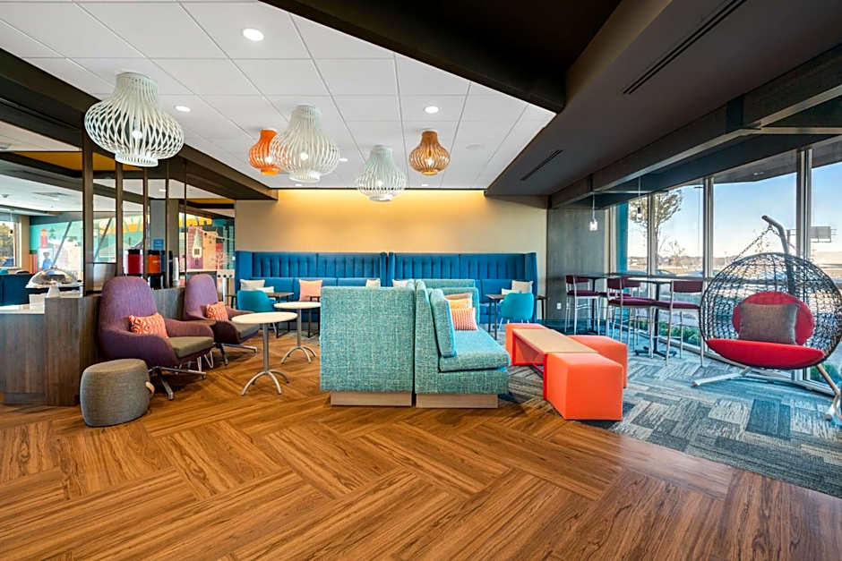 Tru By Hilton Savannah Airport