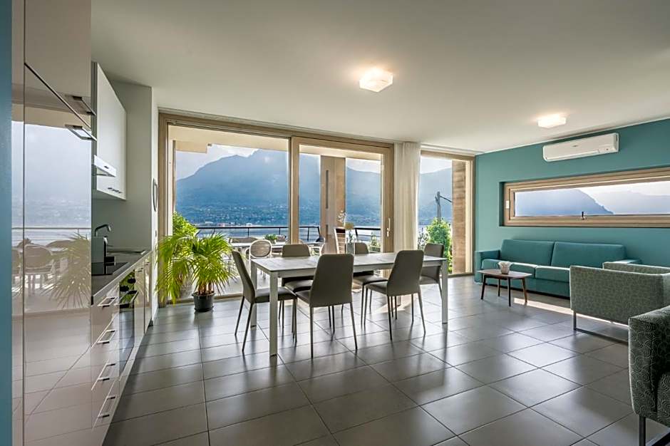 Bellagio Village- 4 Apartments by the lake - Seasonal Warm Pool and Sauna