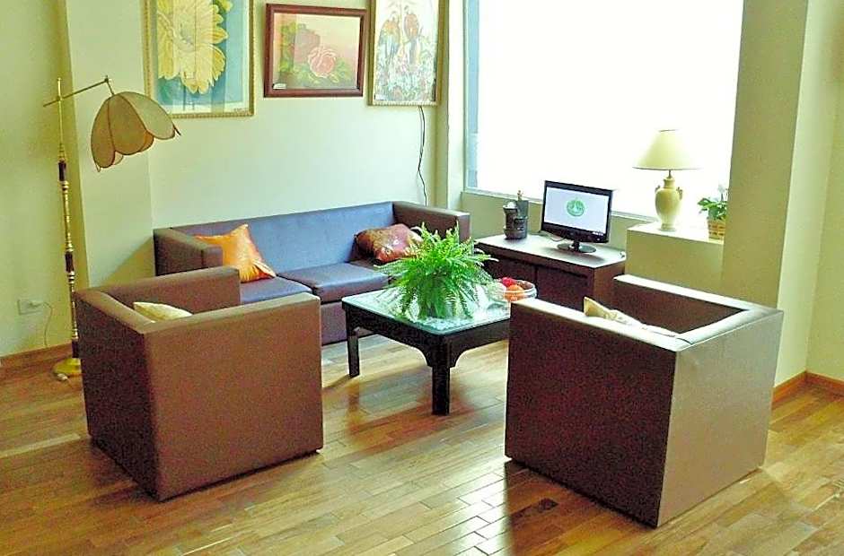 Juramento de Lealtad Townhouse Hotel
