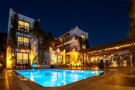 west coast boutique hotel