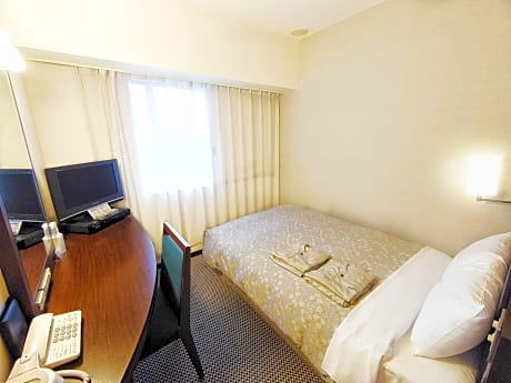 Double Room with Small Double Bed - Non-Smoking