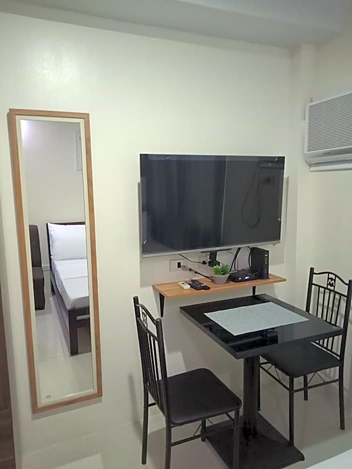 Cozy35 The Persimmon Studio, Near Airport, SM, Ayala, Cebu Business Park, Cebu IT Park