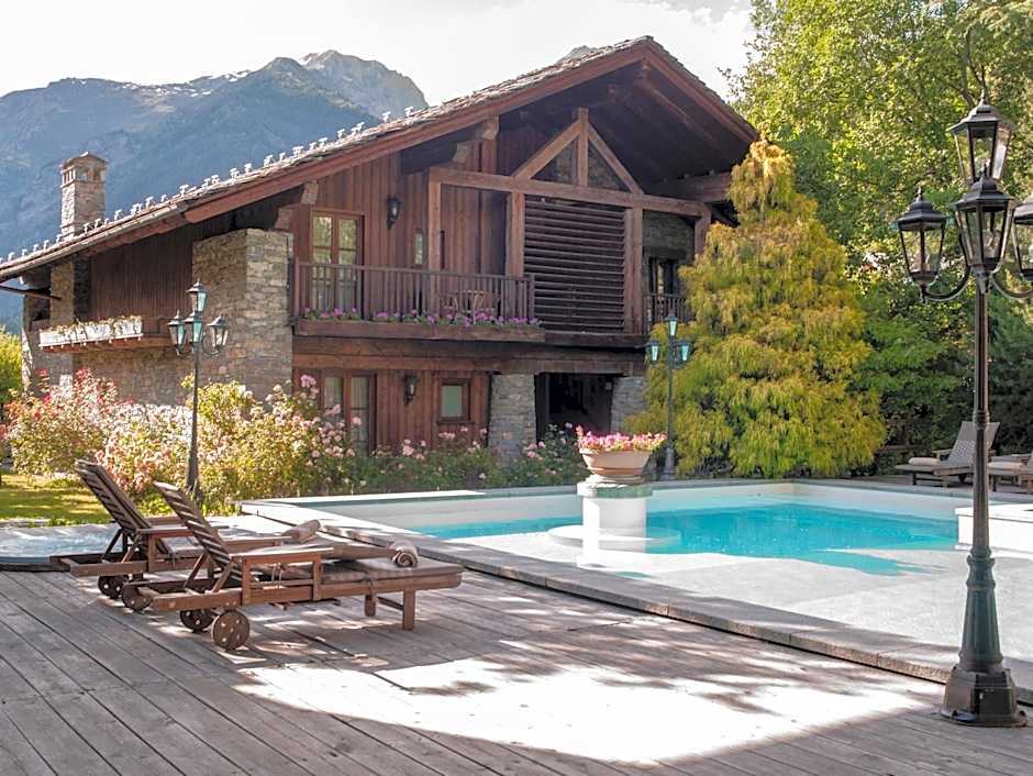 Relais Mont Blanc Hotel & Spa