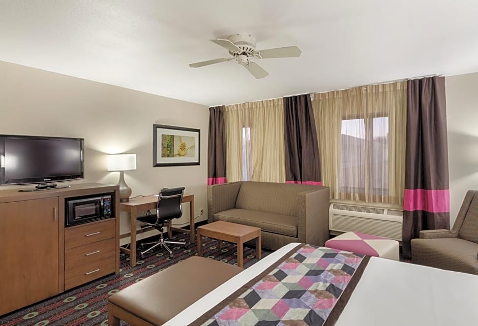 Comfort Inn Midtown