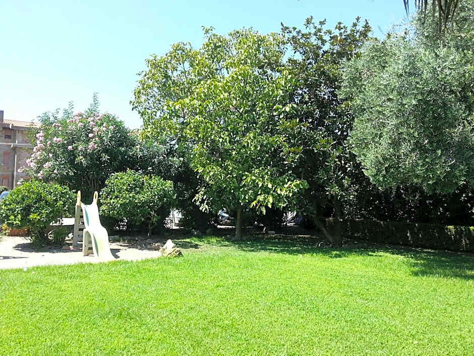 King Suite - Intera Suite vicino Aeroporto e Fiera di Roma