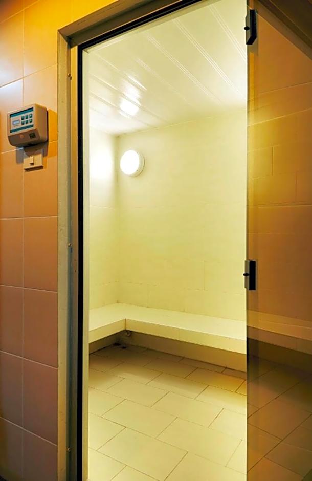 S.M. GRANDE RESIDENCE