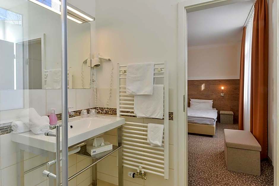 Hotel PrimaVera parco