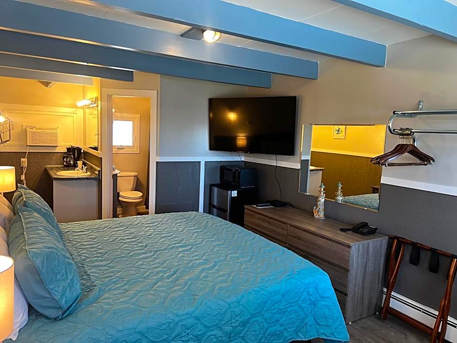 Claddagh Motel & Suites