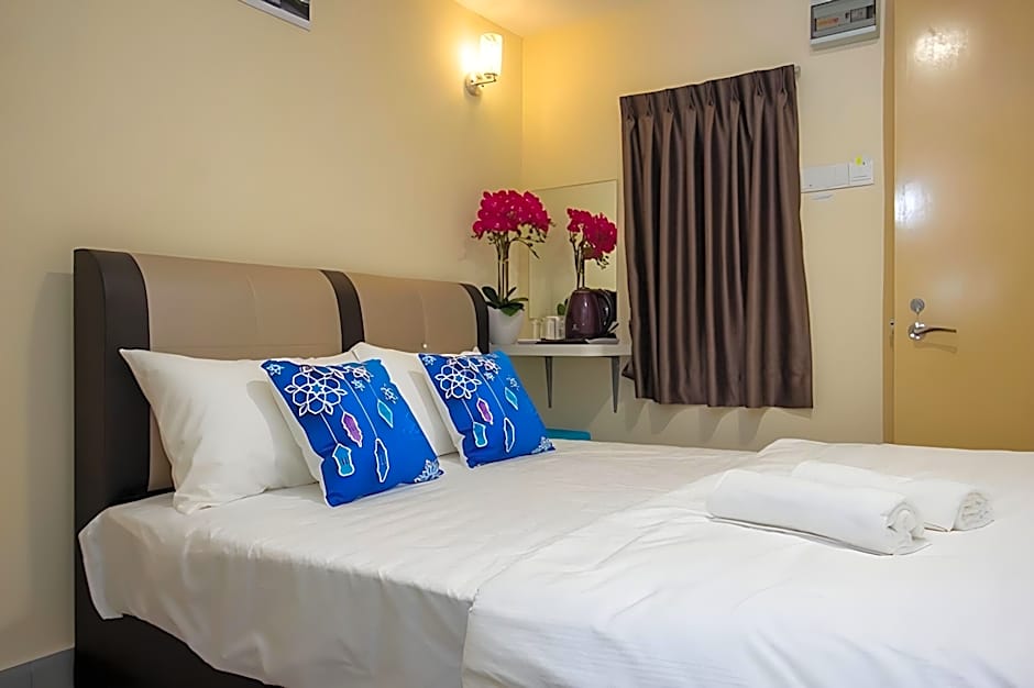 Southern Tip Hotel - City & 100m walk to McDonald's & FREE DOBI