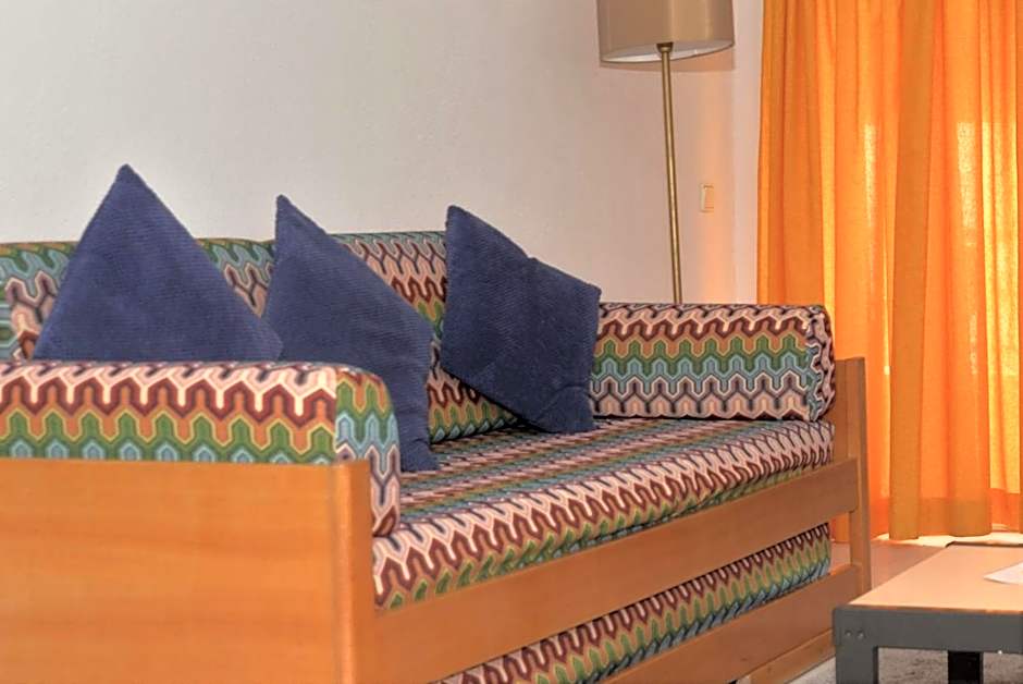 Apartamentos Turisticos Lindomar