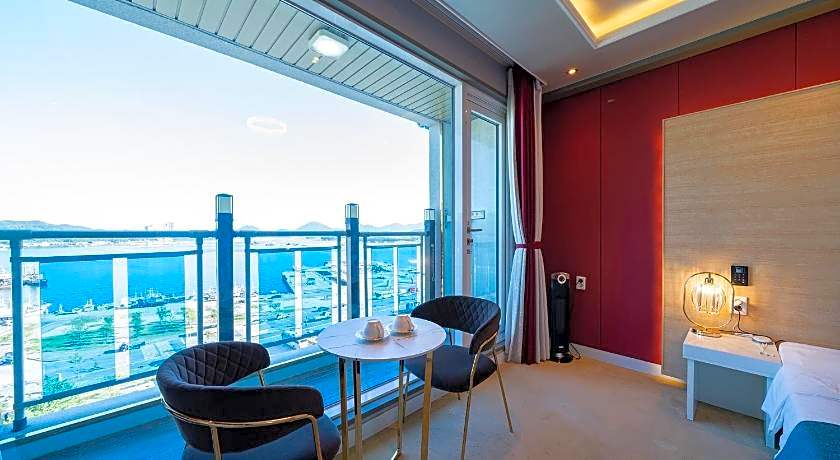 Yeosu Hotel The One