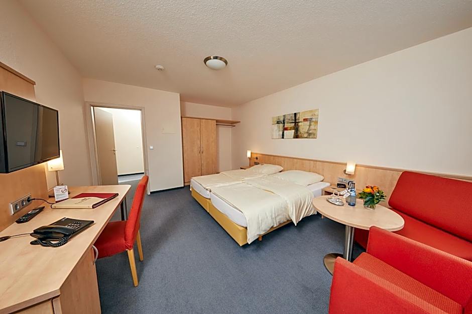 Hotel Filderland-Stuttgart Messe Airport - Free Parking