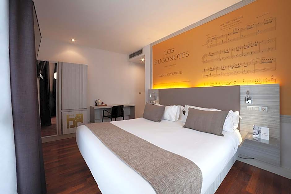 Petit Palace Boqueria Garden