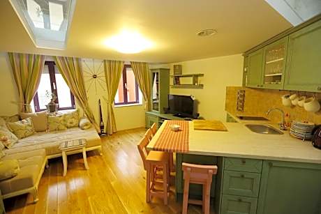 Duplex Apartment - 3 Madijevaca Street