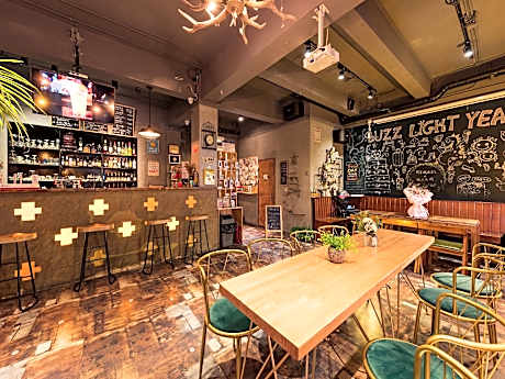 Buzz Lightyear Youth Hostel