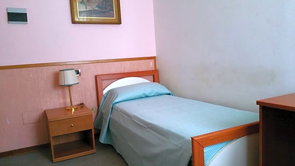 Hotel Redi