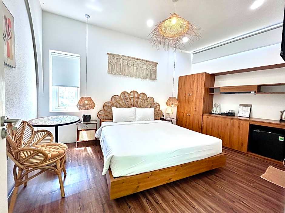 Pisces Hotel Hue