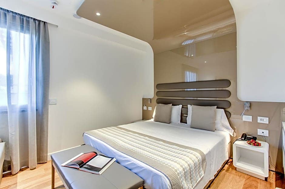 Mh Florence Hotel & Spa