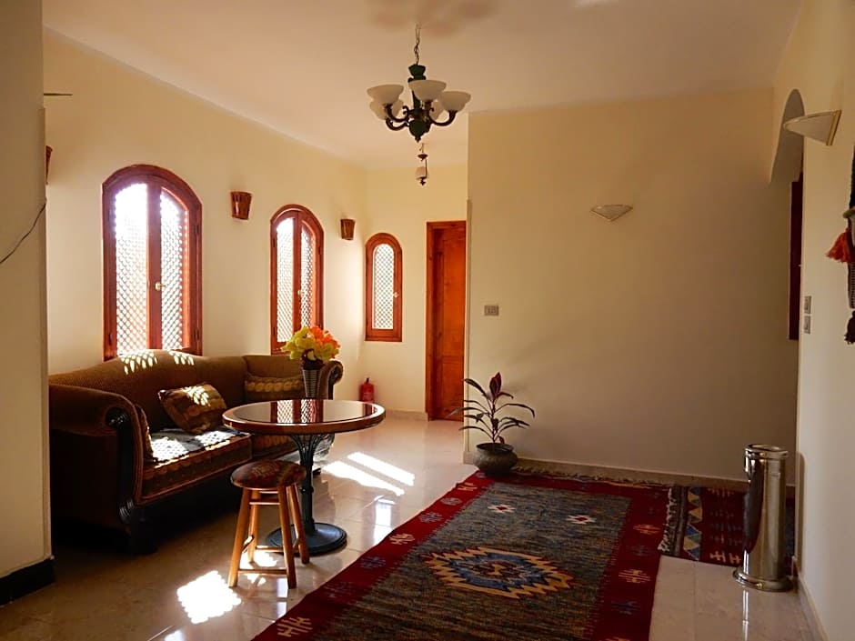 New Memnon Hotel