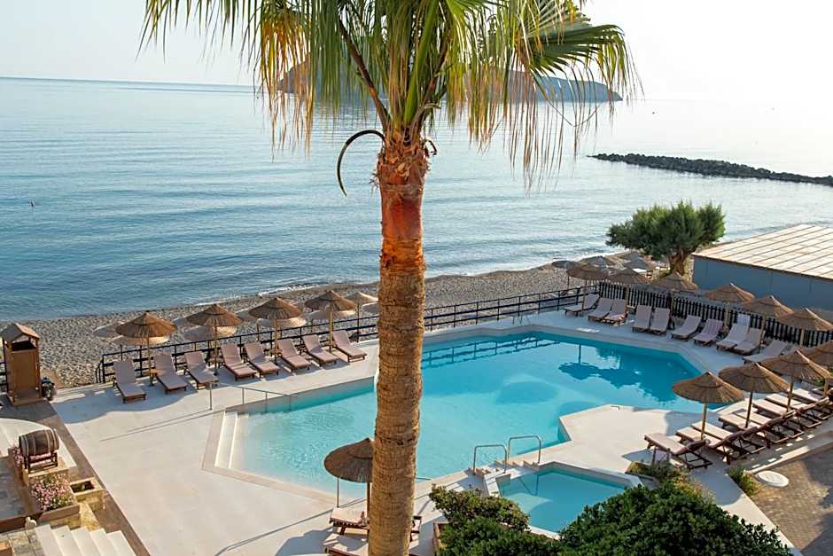 Hotel Haris on the beach