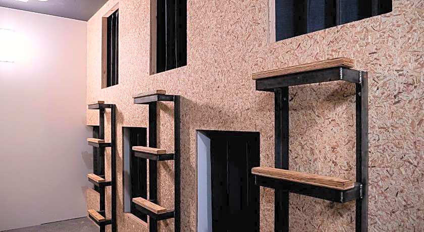 BENCH hostel & 3rd place