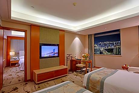 2 Bedroom