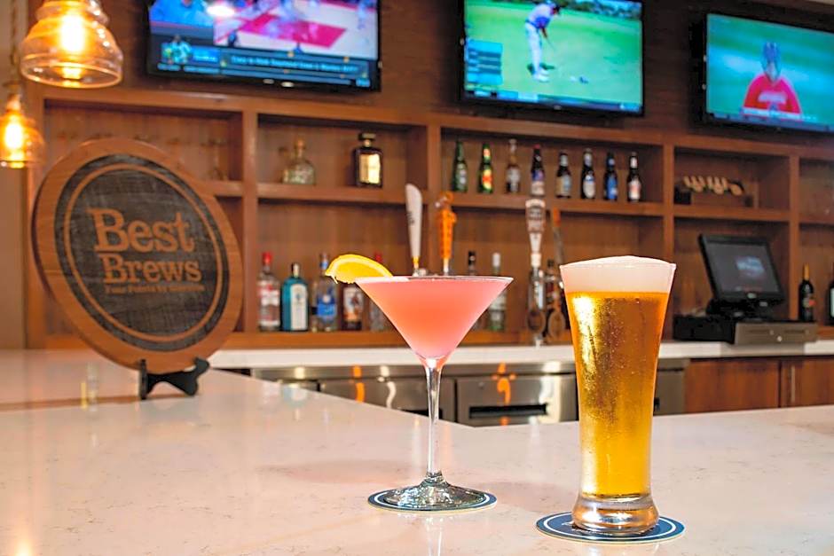 Four Points by Sheraton Dallas Arlington Entertainment District