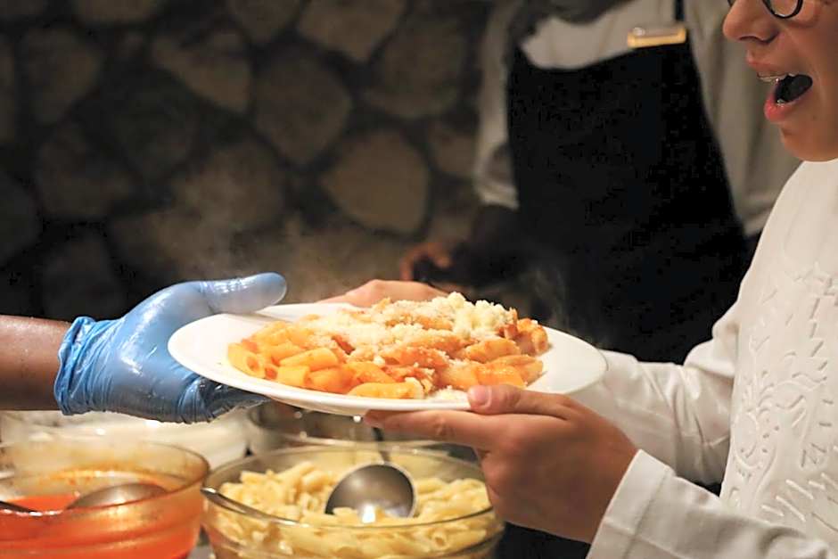 Salt Lick Safari Lodge