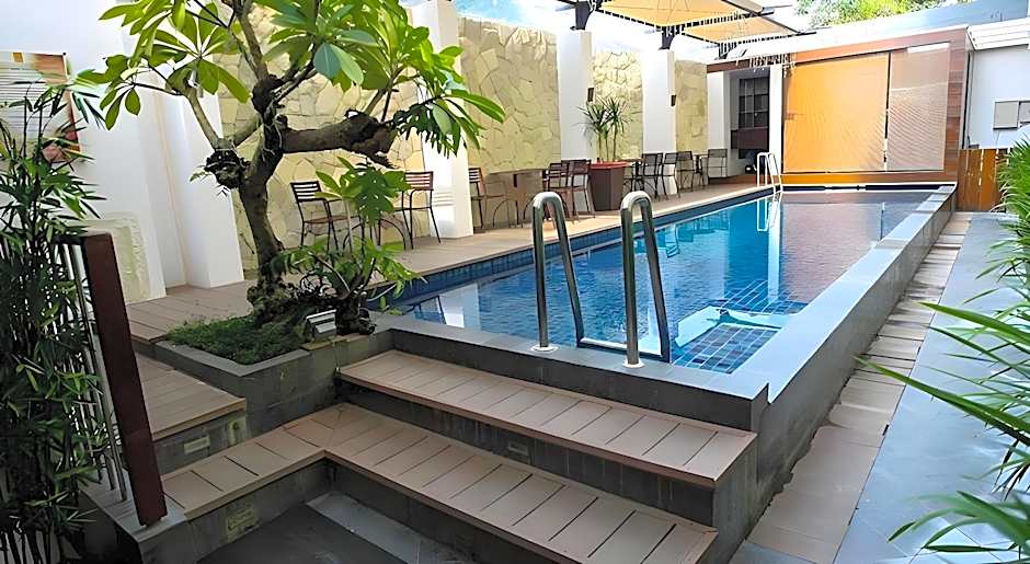 Favor Hotel Makassar City Center by LIFE