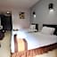 Grand Santhi Hotel
