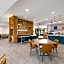 Comfort Inn & Suites Verona at Turning Stone Resort Casino