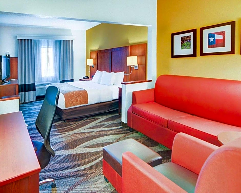 Comfort Suites Longview North
