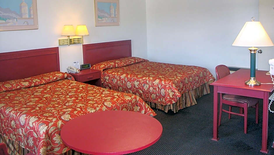 Golden Wheat Budget Host Inn