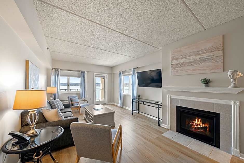 Bella Vista Suites Lake Geneva