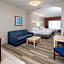 Holiday Inn Express Hotel & Suites Detroit-Utica By IHG