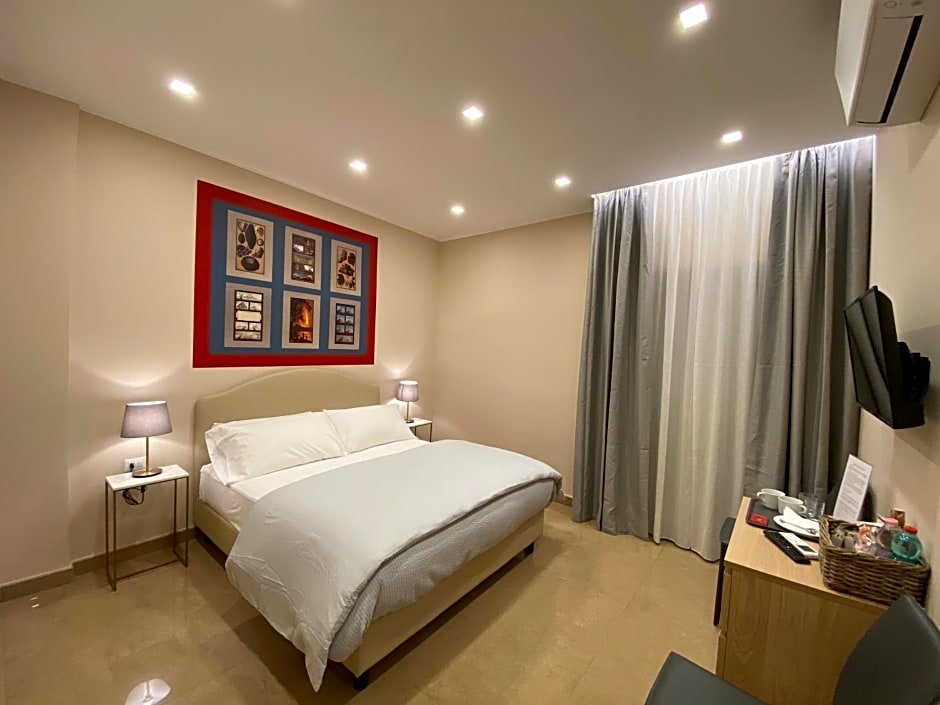 MDC LUXURY ROOMS NAPLES