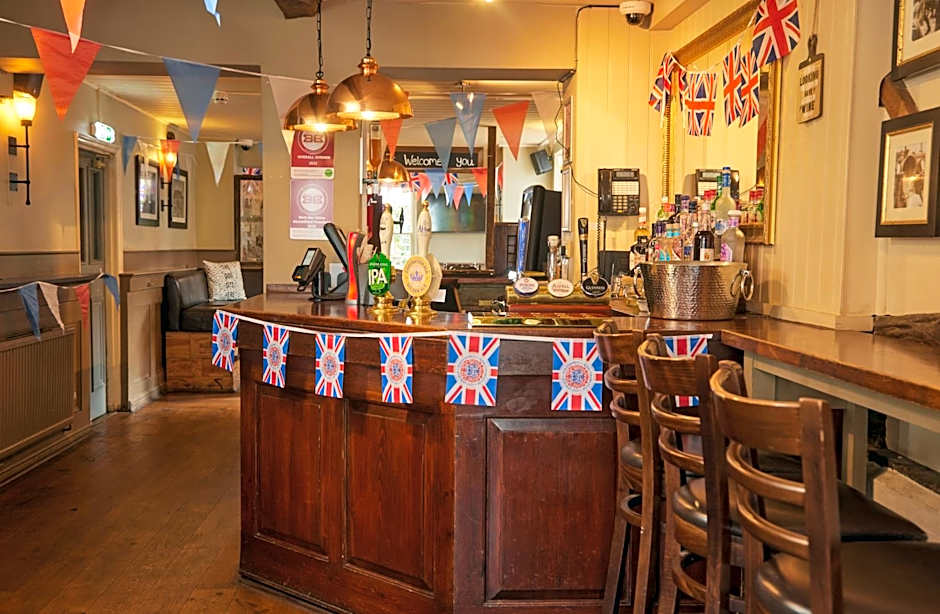 The Bell Hotel Woburn By Greene King Inns