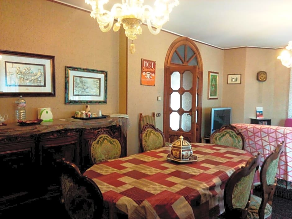 B&B Mamma Mia Family House