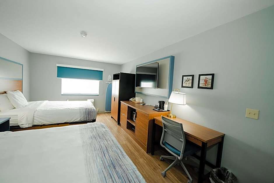 AmericInn by Wyndham Tomahawk