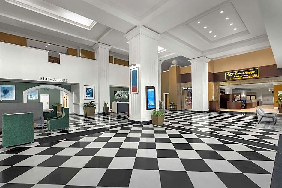 DoubleTree by Hilton Hotel Chicago O'Hare Airport - Rosemont