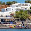 Akrotiri Hotel