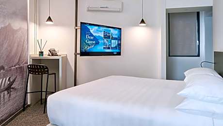 Double Room with Lake View