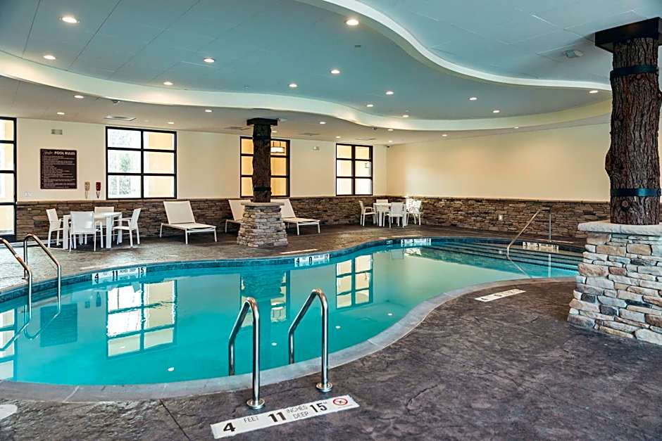 Tailwater Lodge Altmar Tapestry Collection by Hilton