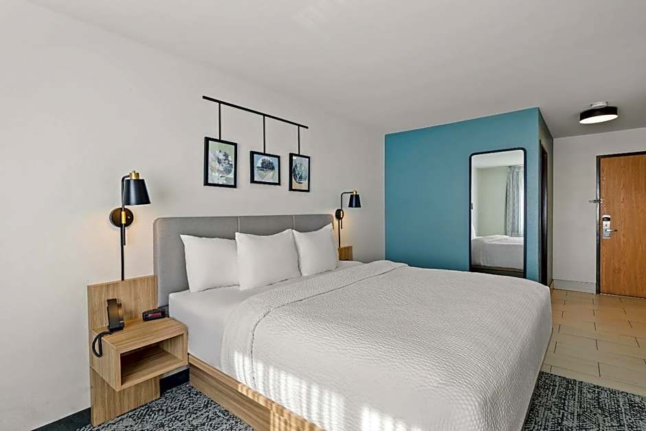 Sleep Inn & Suites Verona - Madison Southwest